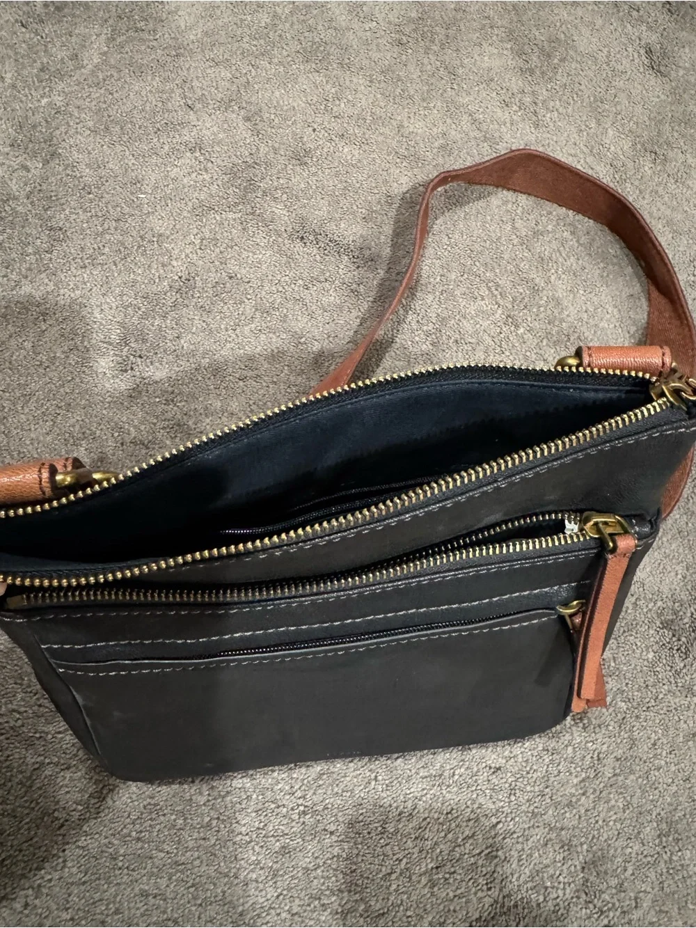 NWTD Fossil “Corey Black” Leather Purse Triple Zip Crossbody Bag - ZB6845001